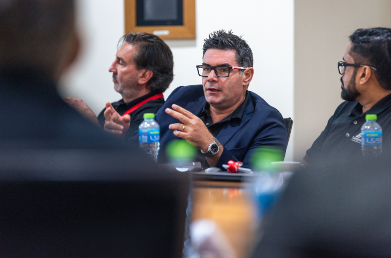 John-Leadership-Carousel-28