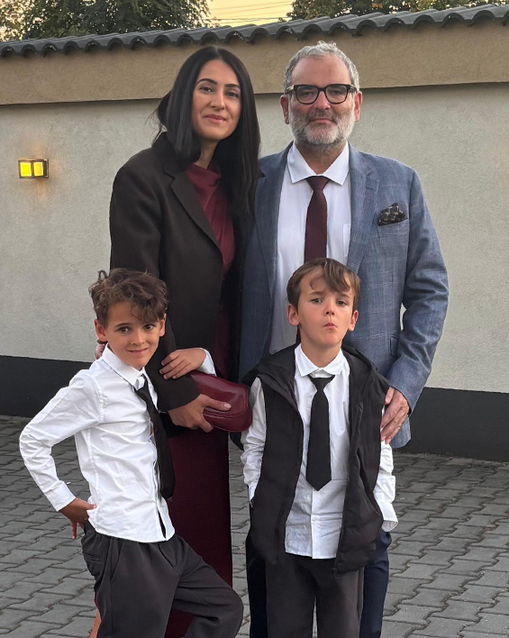 Simon Family